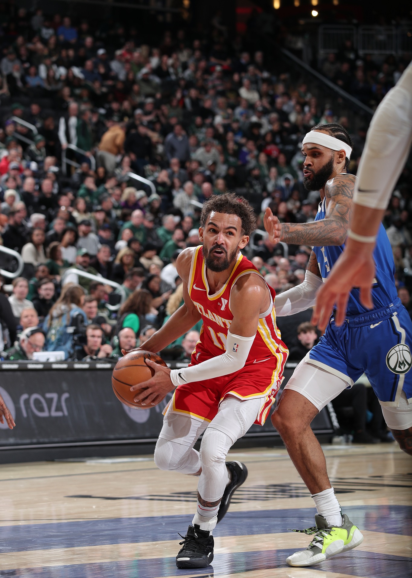 九游官网入口密尔沃基雄鹿迎NBA季后赛关键赛，加时末段临场应变，更衣室稳定，轮换策略成焦点的简单介绍