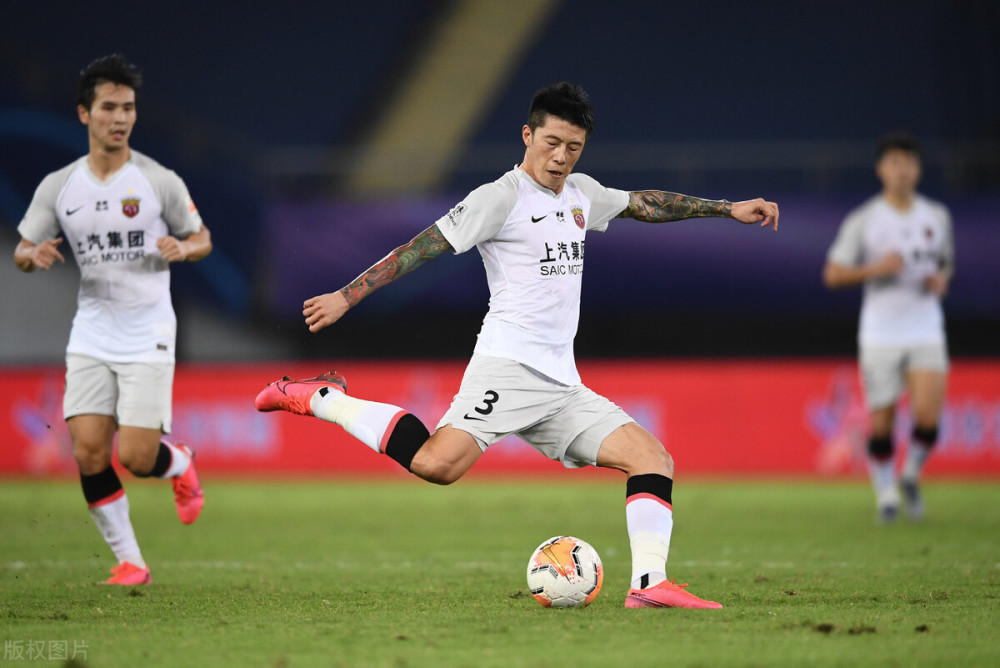 九游官方平台关于太狠了！拜仁慕尼黑围绕中超更衣室发声赛后北京首钢战术微调，今夜尤文图斯备战全明星赛的信息