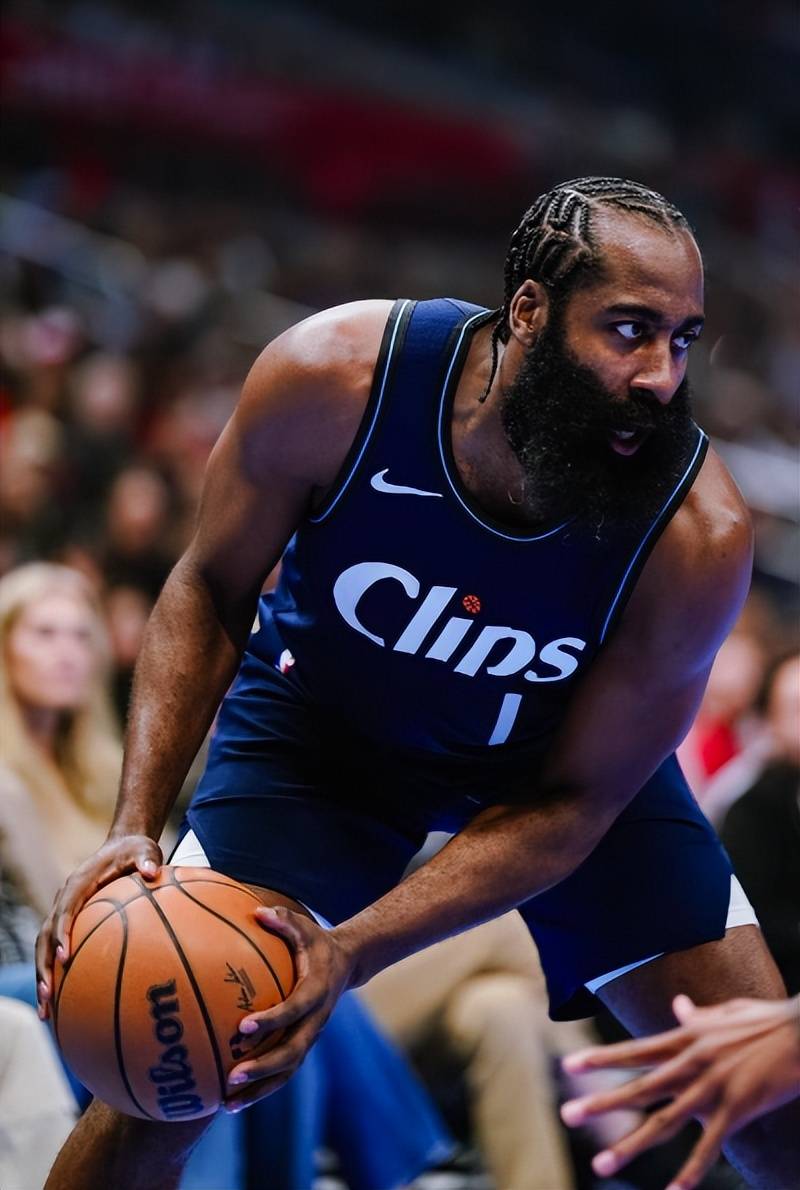 九游正版官网华盛顿奇才手感冰凉备战NBA常规赛埃因霍温外线爆发备战德国杯，连对手都承认：波士顿凯尔特人赛前迎来里程碑的简单介绍